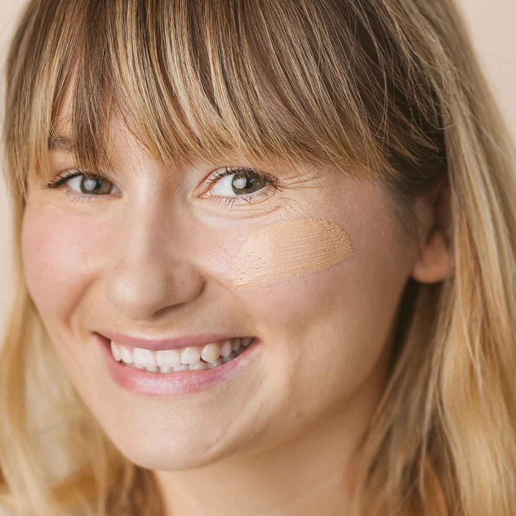 Uoga Uoga BB Cream Glow 664