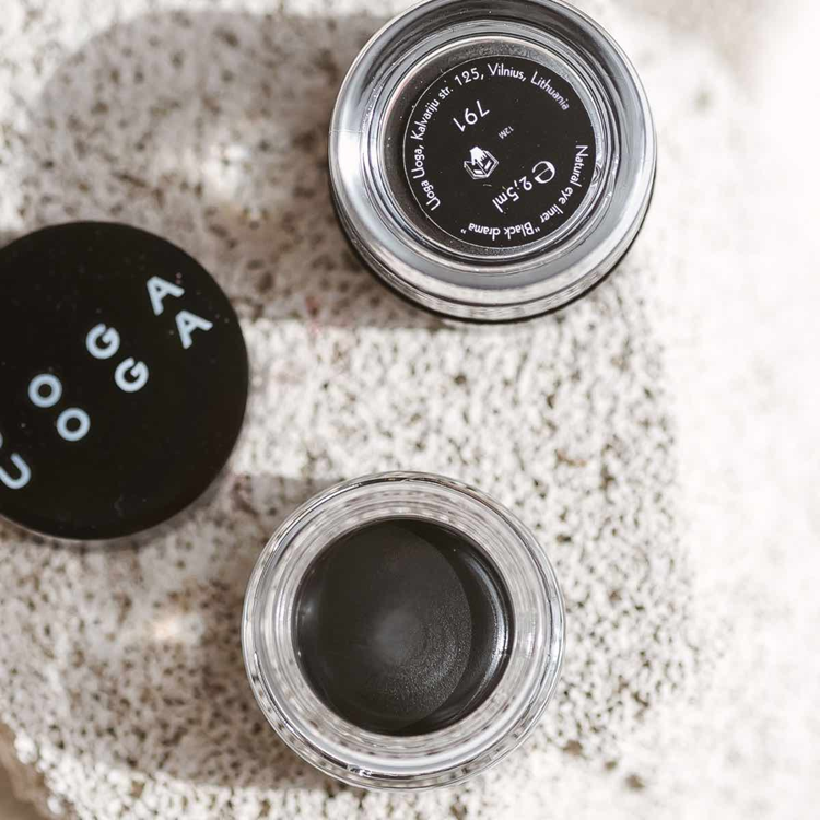 Uoga Uoga Eye Liner Black drama 791