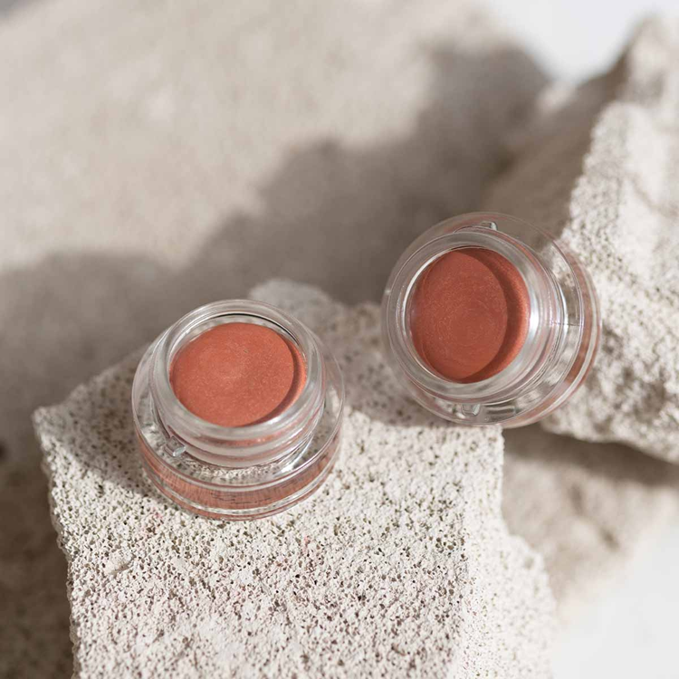 Uoga Uoga - Lip and Cheek Apricot 602