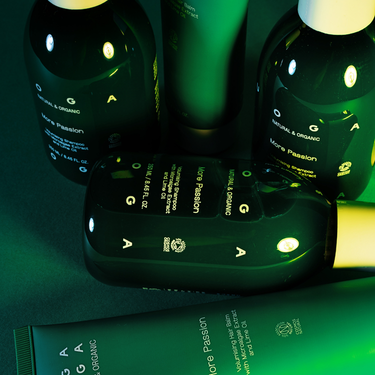 Uoga Uoga More Passion Volumising Shampoo