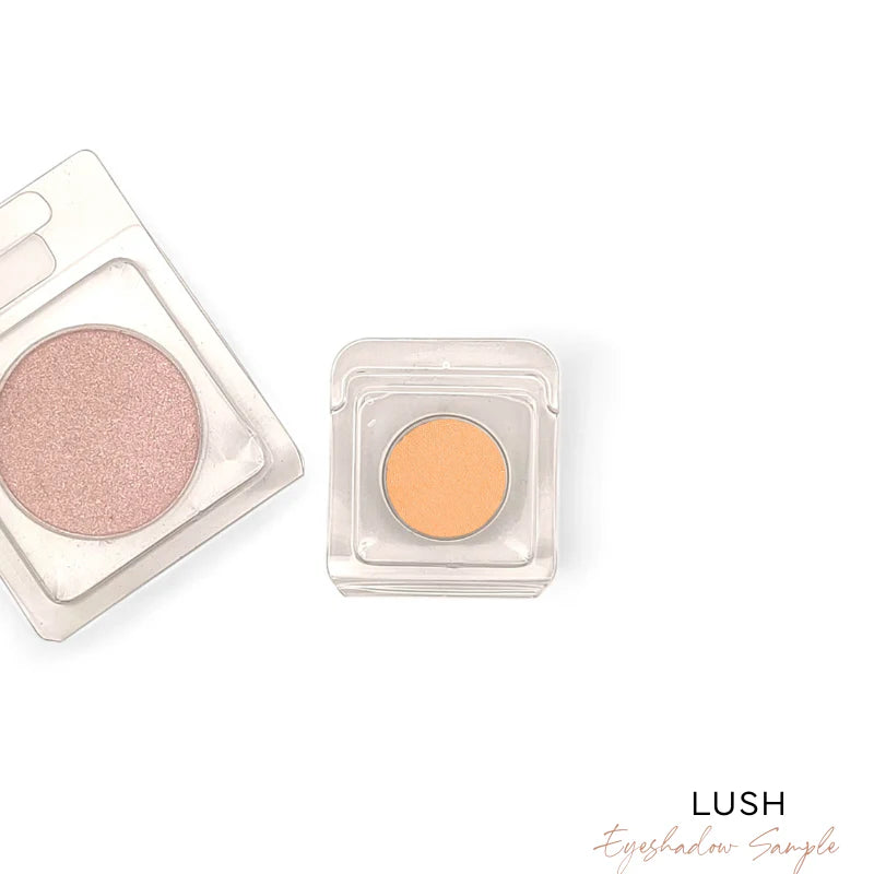 Compacte oogschaduw Lush (mat)