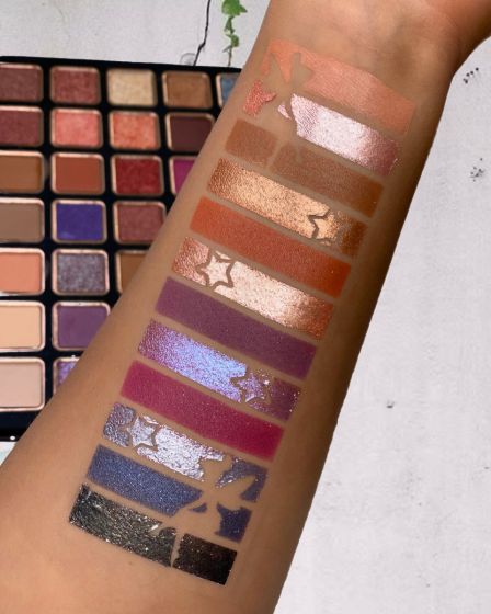 Ultimate Nude 35-color Eyeshadow Palette