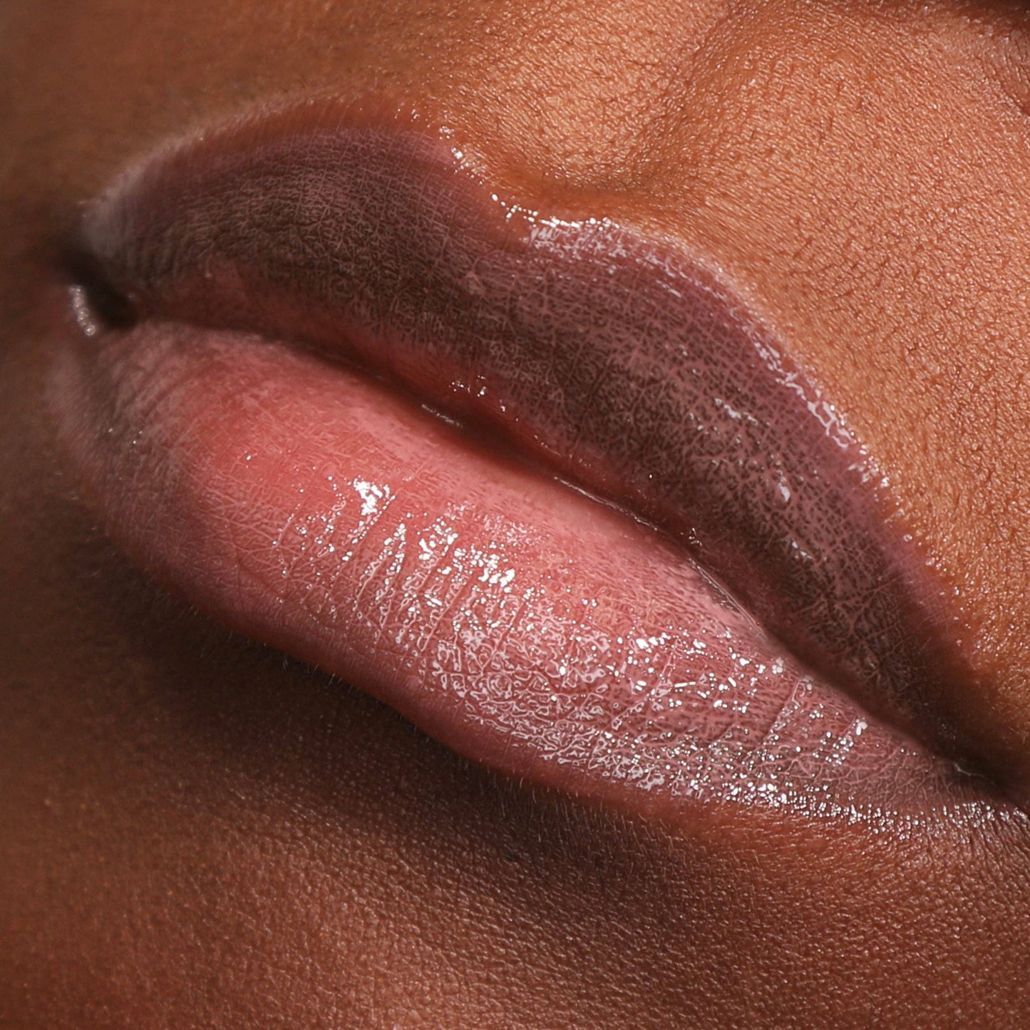 Moira Glow Getter Hydrating Lip Oil - Au Naturel 016