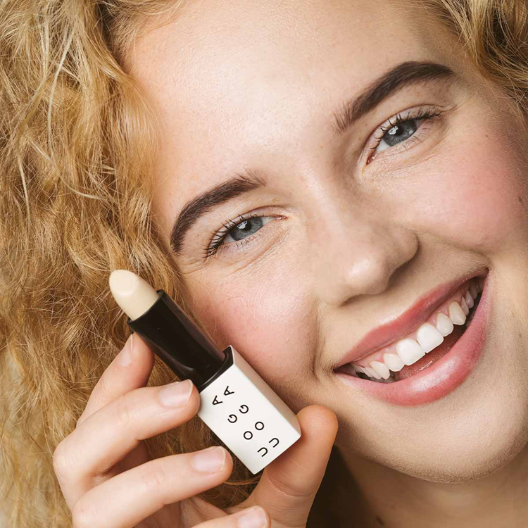 Uoga Uoga Concealer Special Agent 001