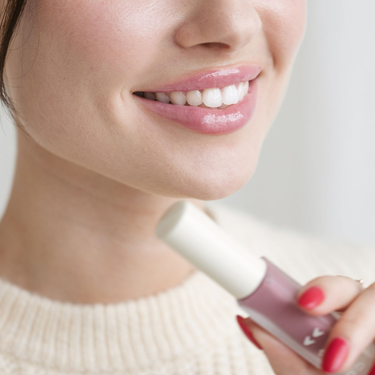 Uoga Uoga Natural Lip Gloss Iceberry
