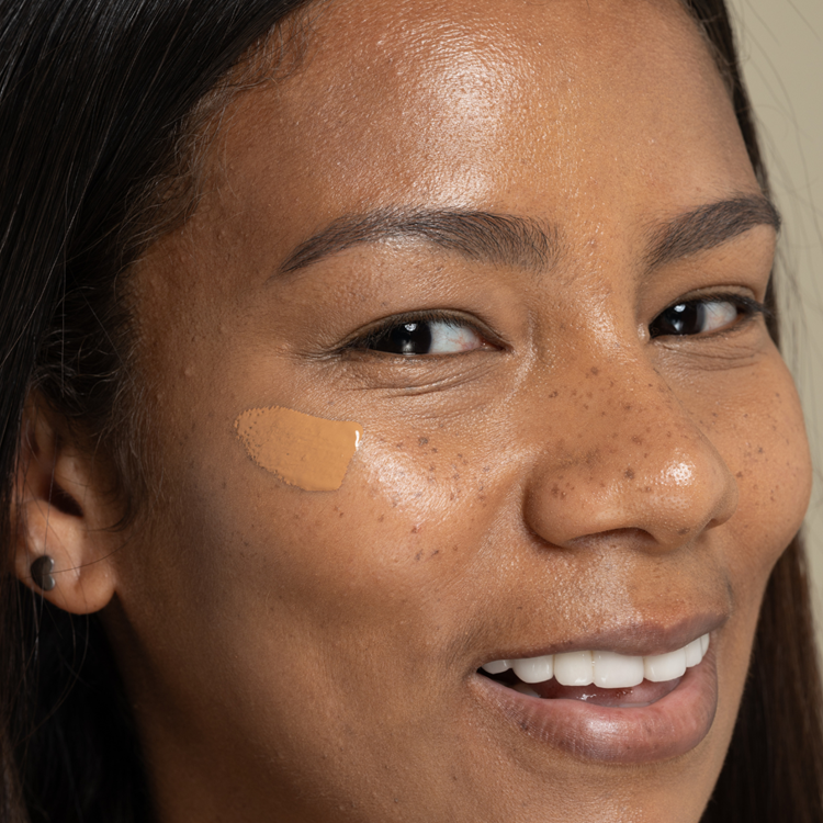Uoga Uoga Concealer 675 - Invisible Hero No. 5