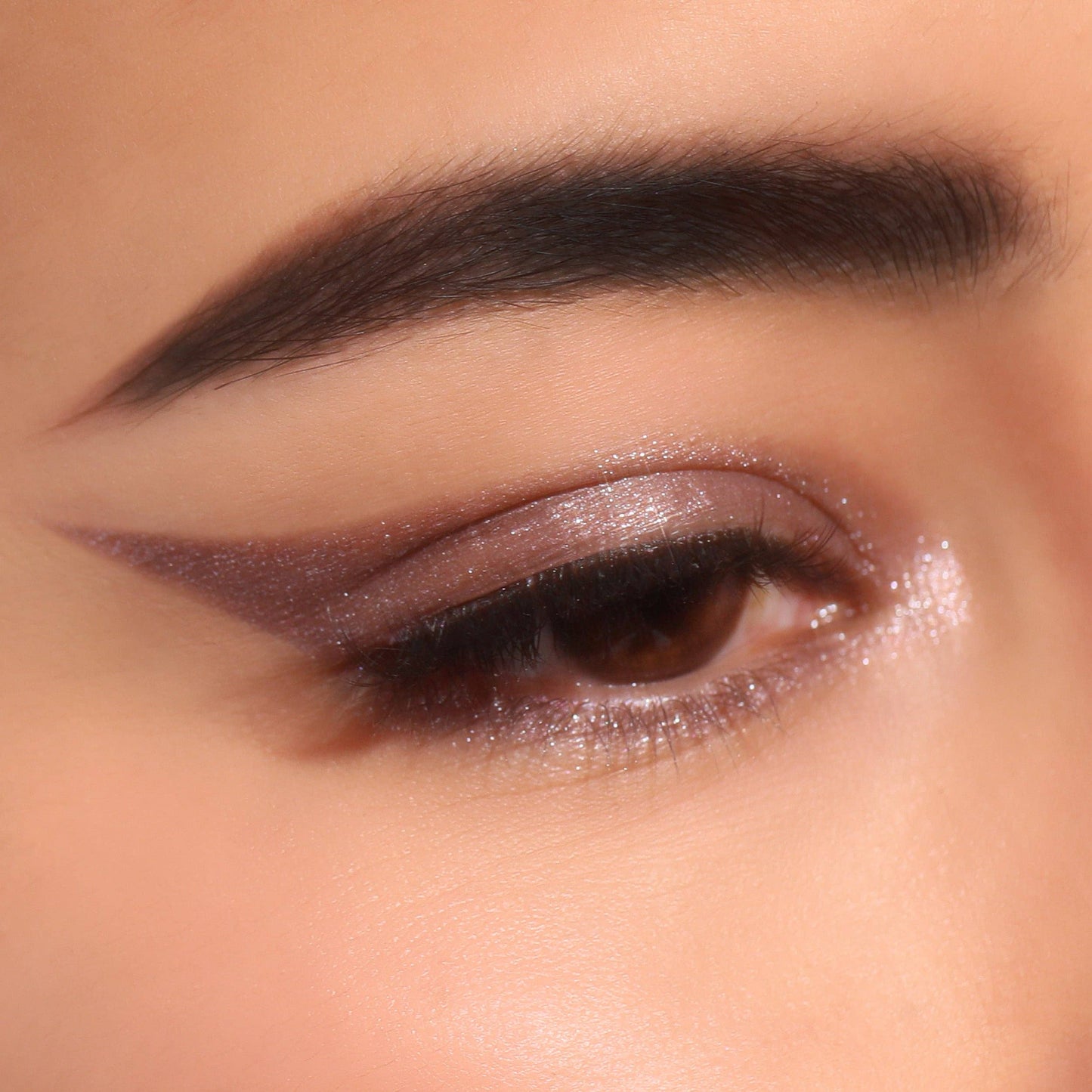 Moira Statement Shimmer Eyeliner - Shimmer Taupe 008