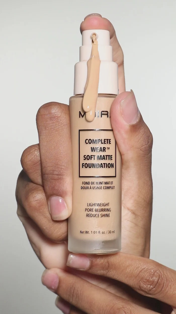 Moira Complete Wear™ Soft Matte Foundation - 375W