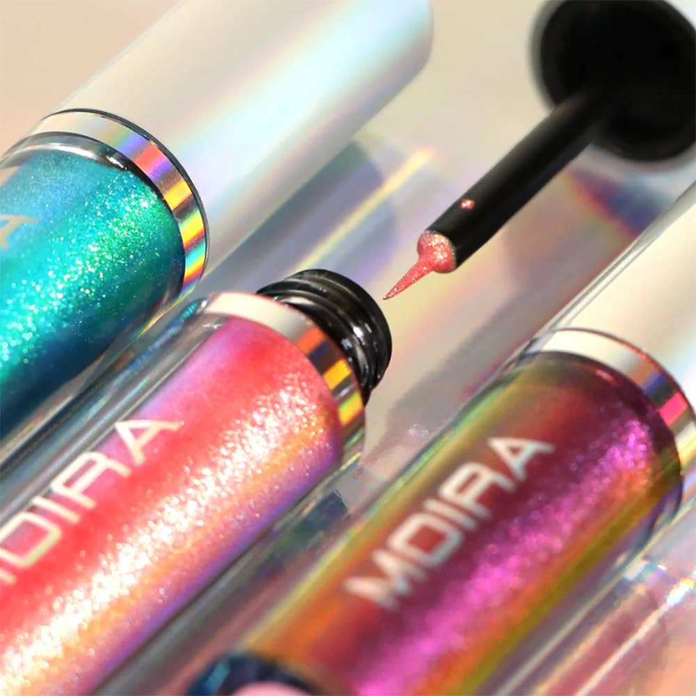 Moira Chromatic Show Liner - On Cloud 9 009