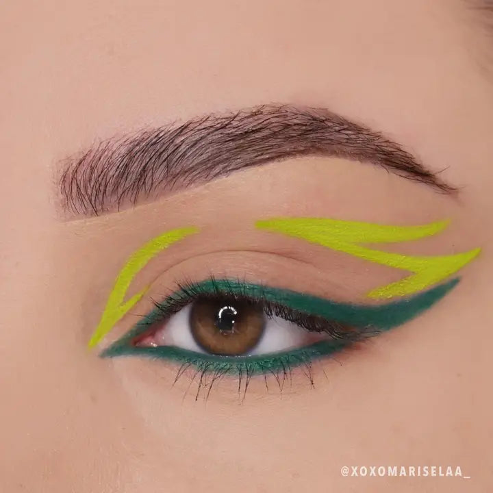 Moira Statement Gel Eyeliner - Green 009