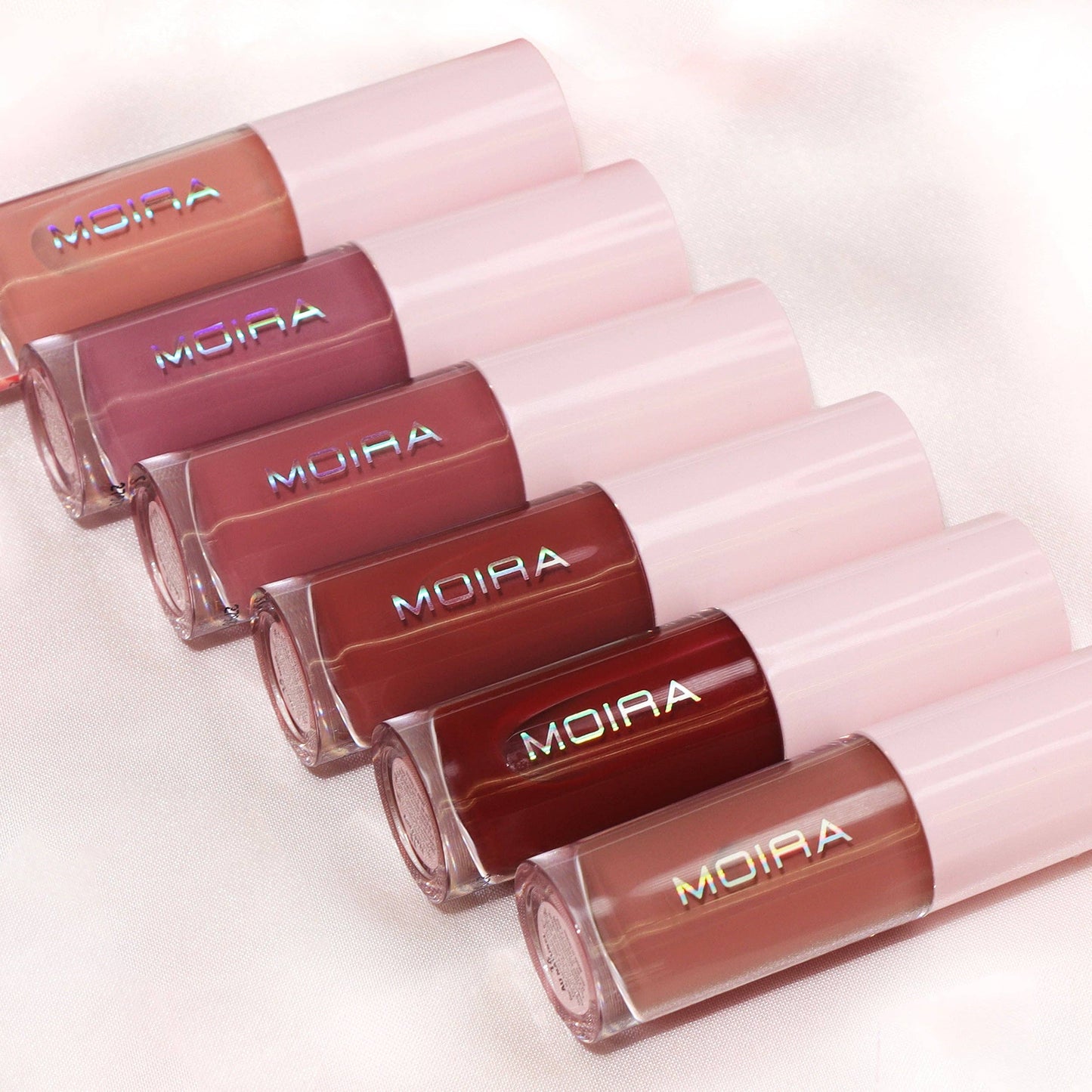 Moira Glow Getter Hydrating Lip Oil - Teaberry 015