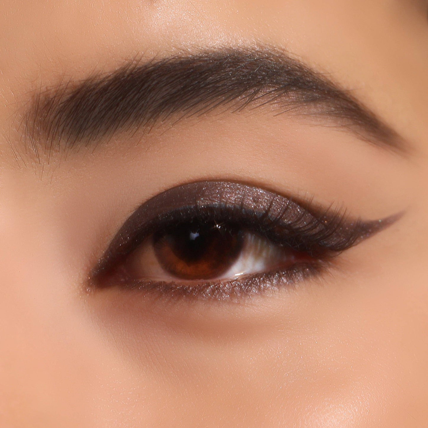 Moira Statement Shimmer Eyeliner - Deep Taupe 012