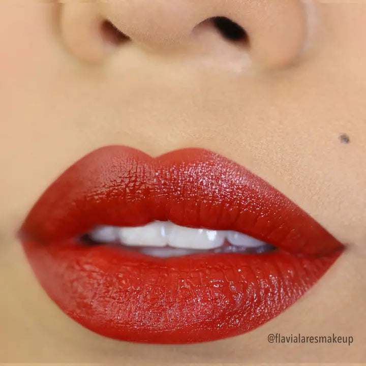 Moira Signature Lipstick - Burnt Sienna 010