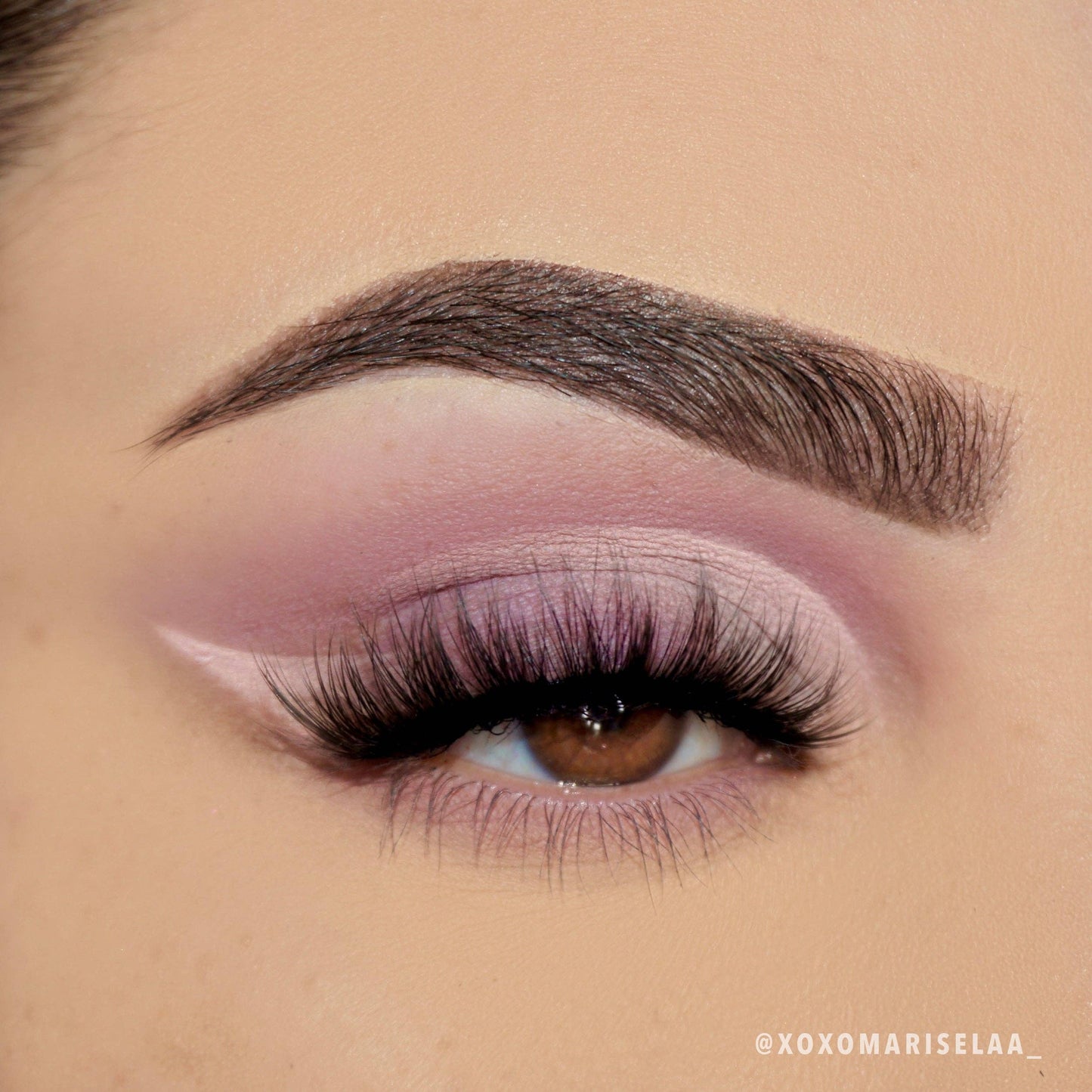 Moira At Glance Stick Shadow - Nude Beige 016